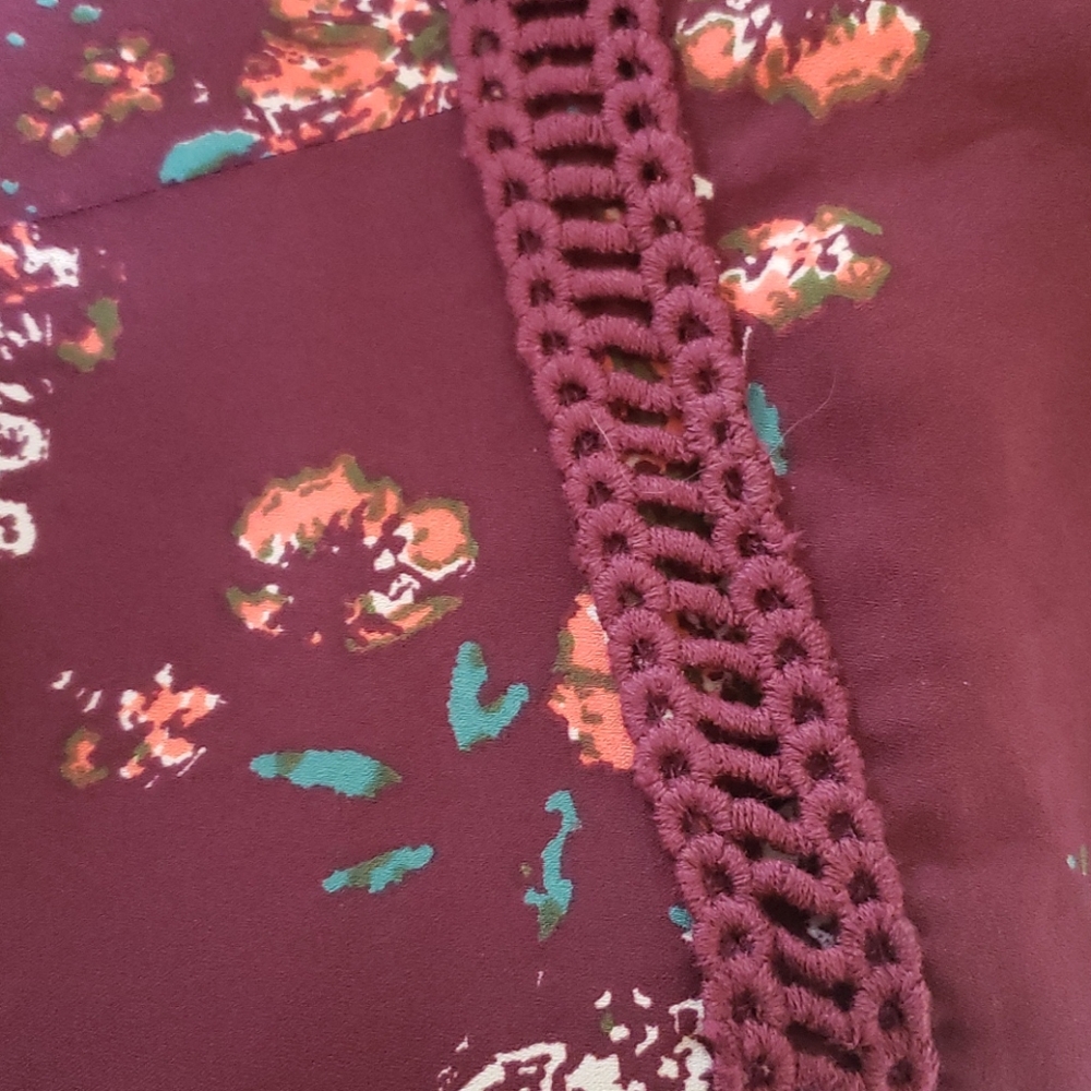 Blouse - Picture 13 of 14